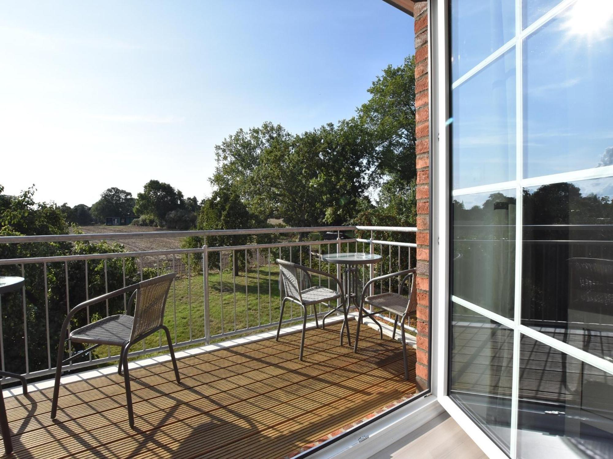 Charming Apartment In Oldenburg In Holstein With Terrace Extérieur photo